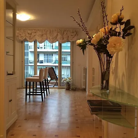 3 Bedroom Flat/water View Apartament