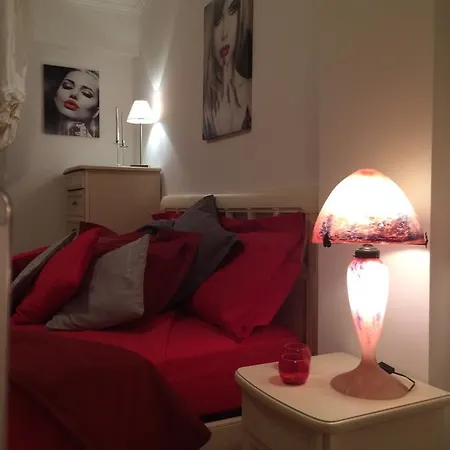 Apartament 3 Bedroom Flat/water View