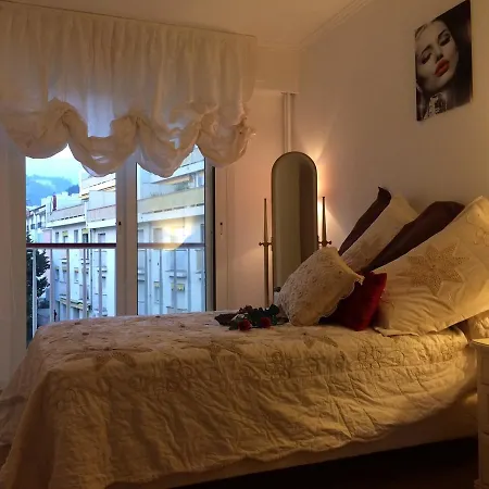 Apartment 3 Bedroom Flat/water View *